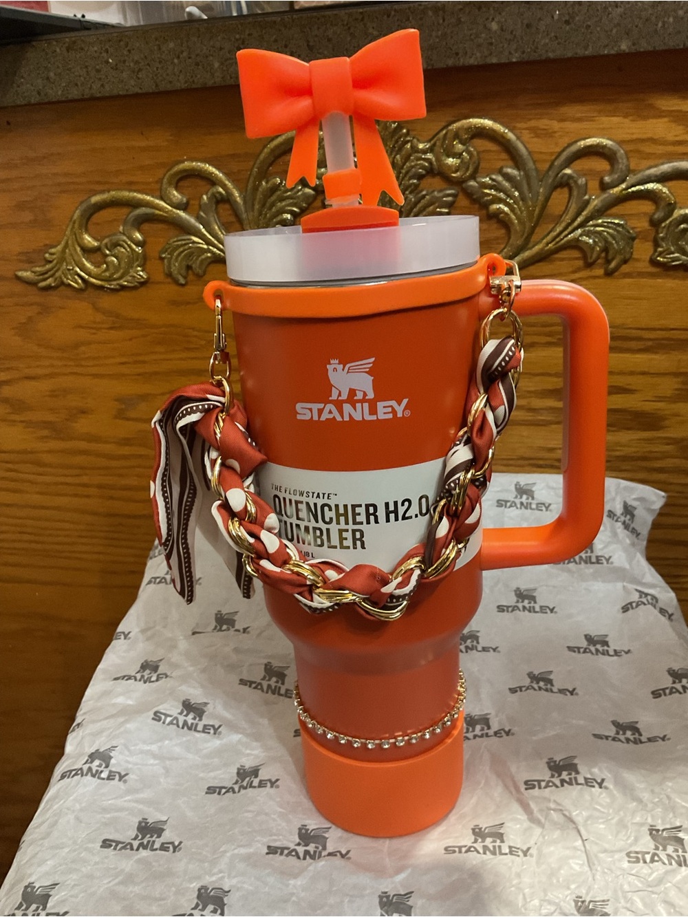 Stanley Orange Insulated Quencher-Style Tumbler with Decorative Chain - Picture 3 of 9